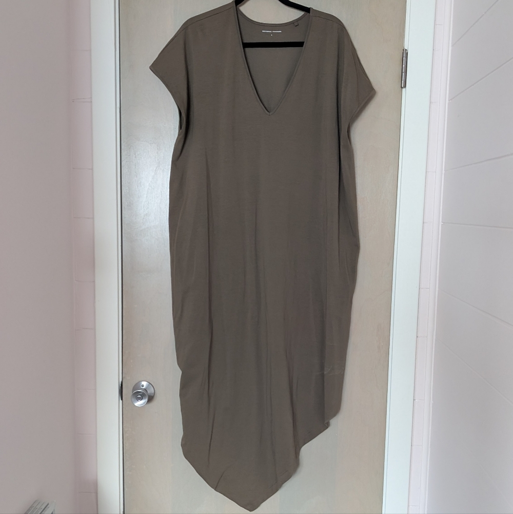 Universal Standard Olive Geneva Dress Large